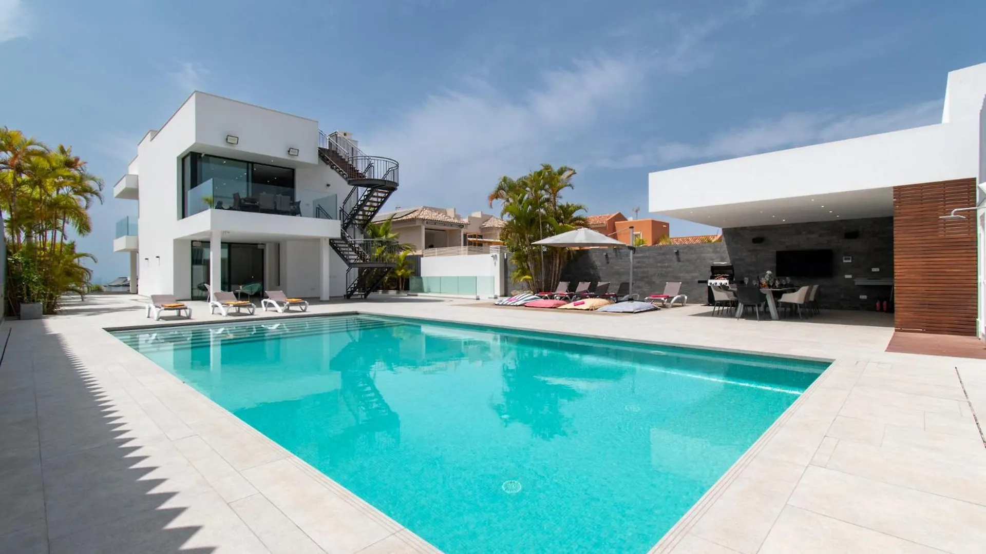 Villa Serenity Stunning 5 Bedroom Villa Costa Adeje