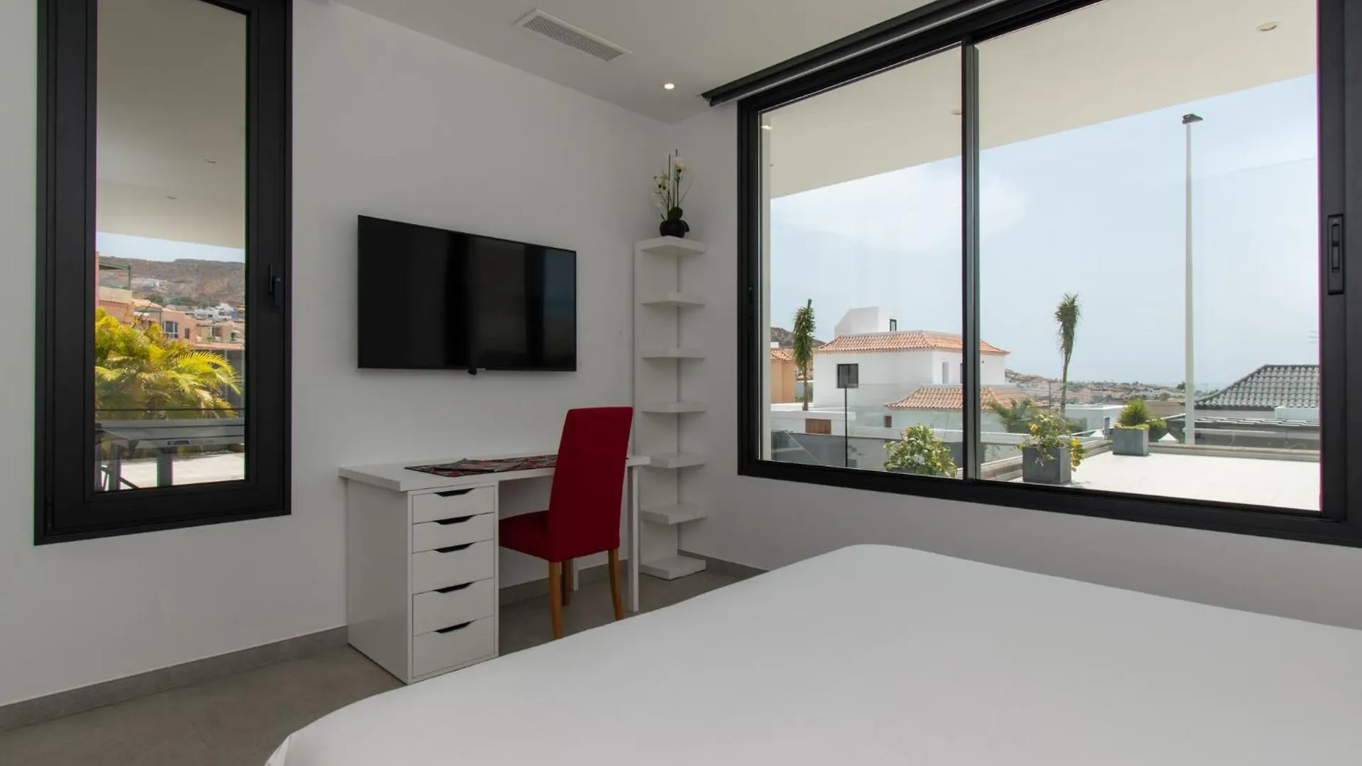 Villa Serenity Stunning 5 Bedroom Villa Costa Adeje  0*, Costa Adeje (Tenerife) Spain